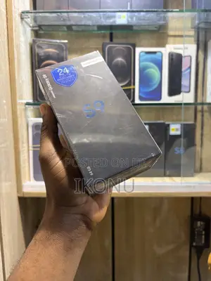 New Samsung Galaxy S9 64 GB Black