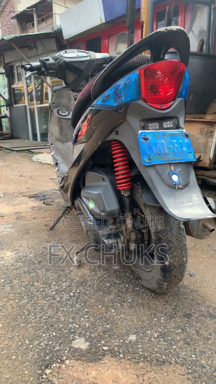 Kymco 2010 Black