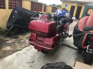 Honda Gold Wing 2000