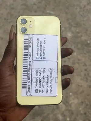 Apple iPhone 11 64 GB Gold