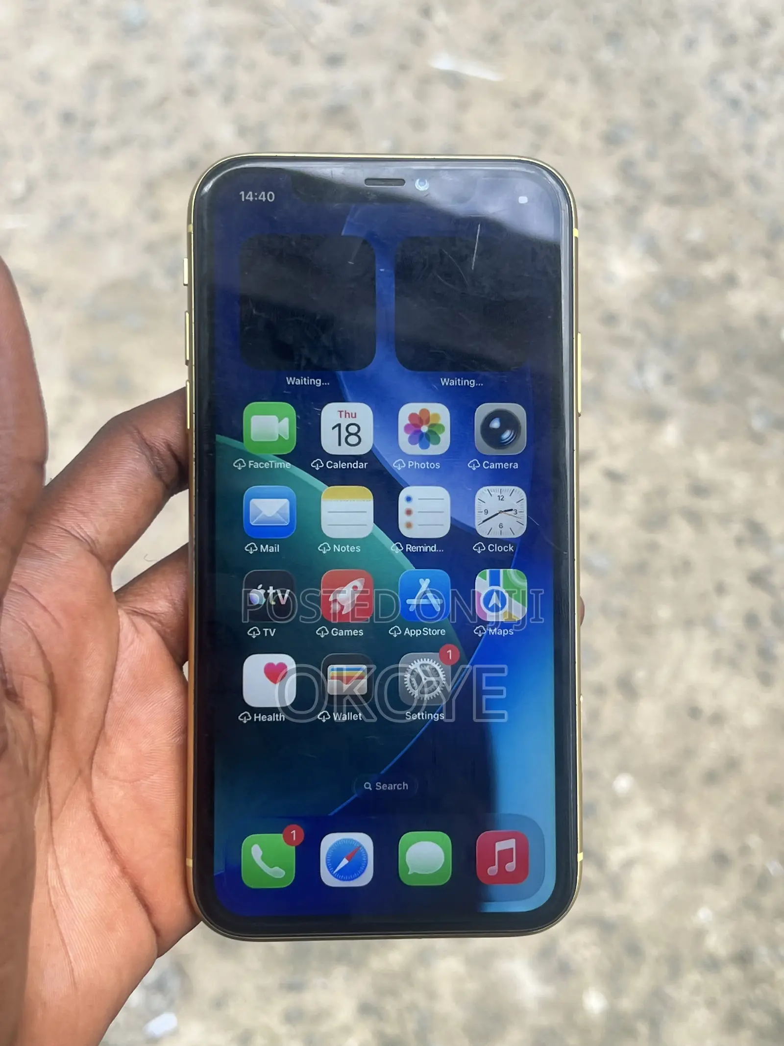 Apple iPhone 11 128 GB Gold