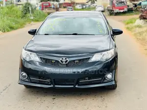 Toyota Camry SE 4dr Sedan (2.5L 4cyl 6A) 2012 Black
