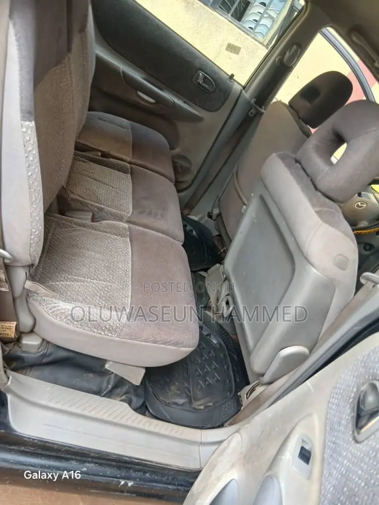Mazda Premacy 2002 Black