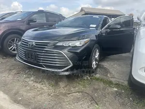 Toyota Avalon 2021 Black