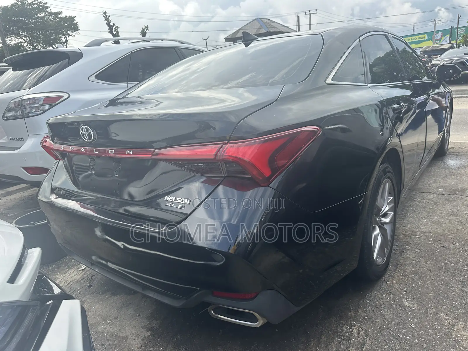 Toyota Avalon 2021 Black