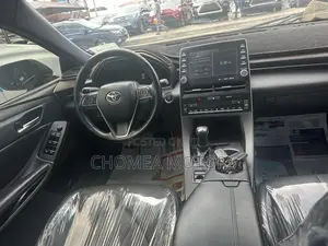 Toyota Avalon 2021 Black