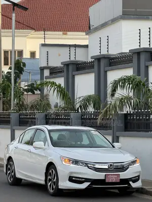 Honda Accord 2016 White
