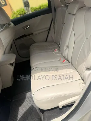 Toyota Avanza 2010 Silver
