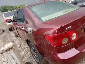 Toyota Corolla 2005 Red