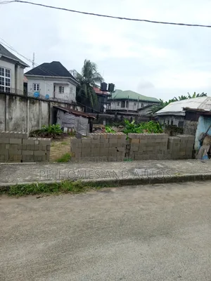 1 Plot of Land