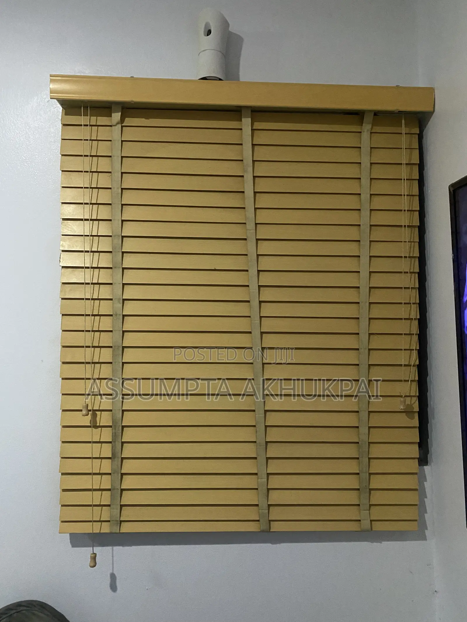 Window Blinds (Wooden)