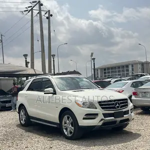 Mercedes-Benz M Class ML 350 4Matic 2012 White