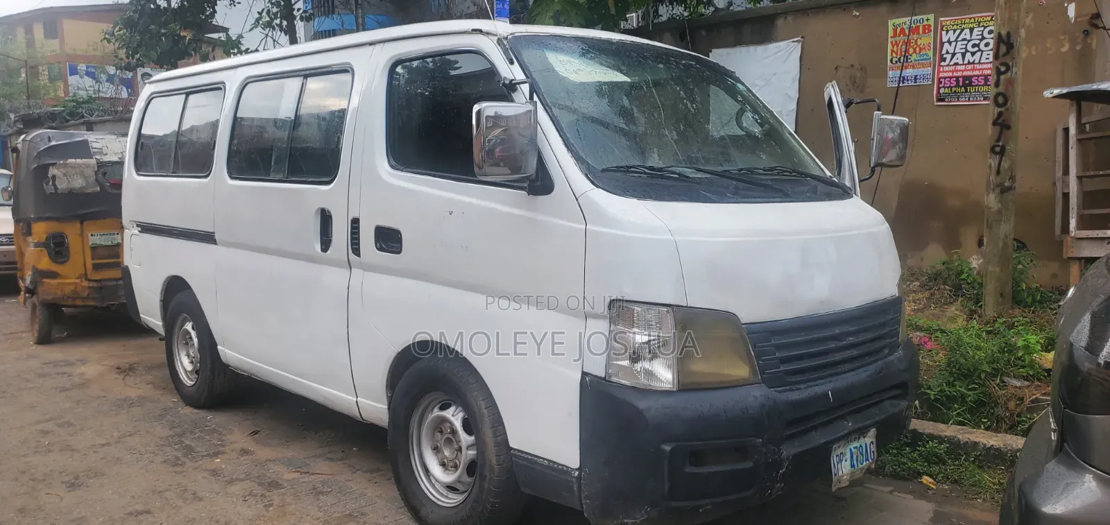 Nissan Caravan (Urvan) 2002 White