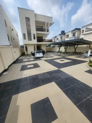 6bdrm Duplex in Guzape District for sale