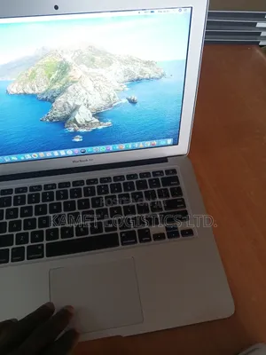 Laptop Apple MacBook Air 4GB Intel Core i5 SSD 256GB