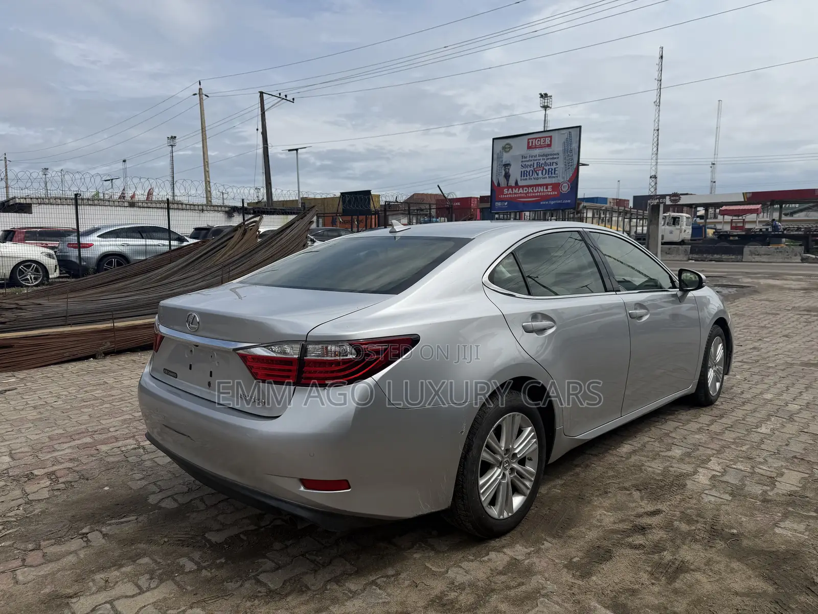 Lexus ES 2013 Silver