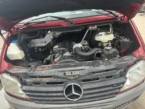 Mercedes-Benz Vito 1998 Red