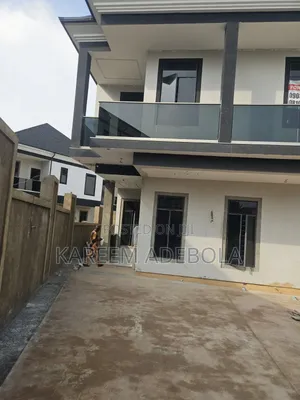 Furnished 5bdrm Duplex in Muyibat Oyefuso for sale