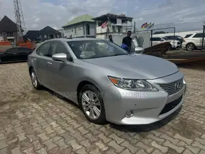 Lexus ES 350 FWD 2013 Silver