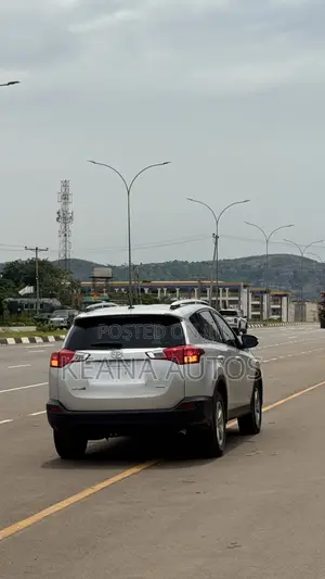 Toyota RAV4 2014 Silver