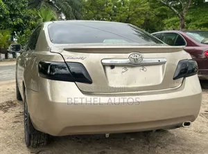 Toyota Camry 2.4 LE 2008 Gold