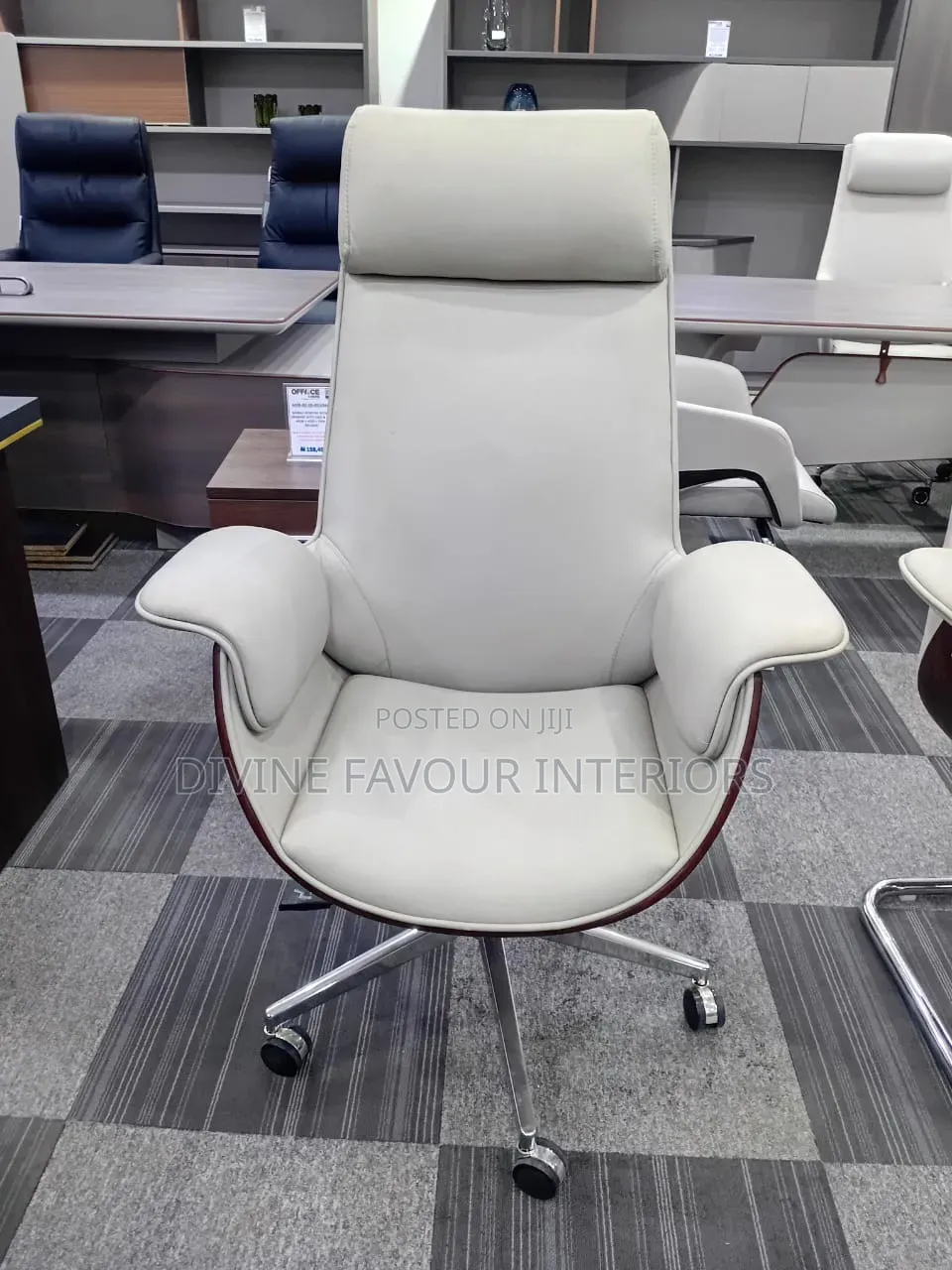 Swivel Office Leather Chair