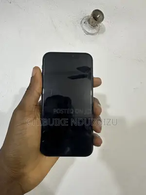 Apple iPhone XR 64 GB Black