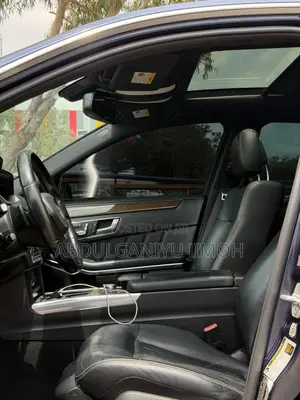 Mercedes-Benz E350 2014 Blue