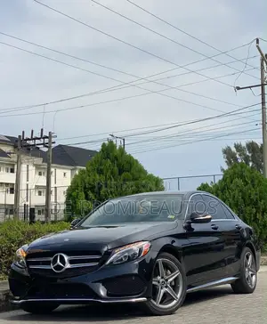 Mercedes-Benz C300 2015 Black