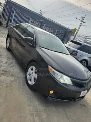 Toyota Camry 2013 Black