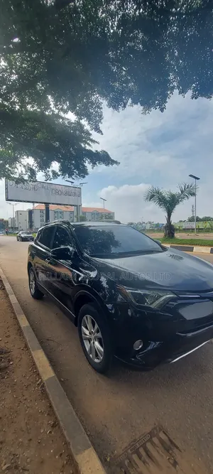 Toyota RAV4 2017 Black