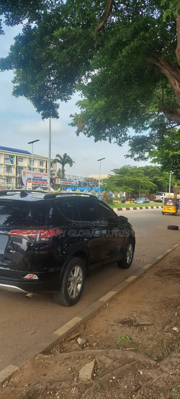 Toyota RAV4 2017 Black