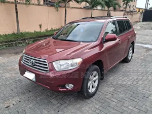 Toyota Highlander 2010 Red