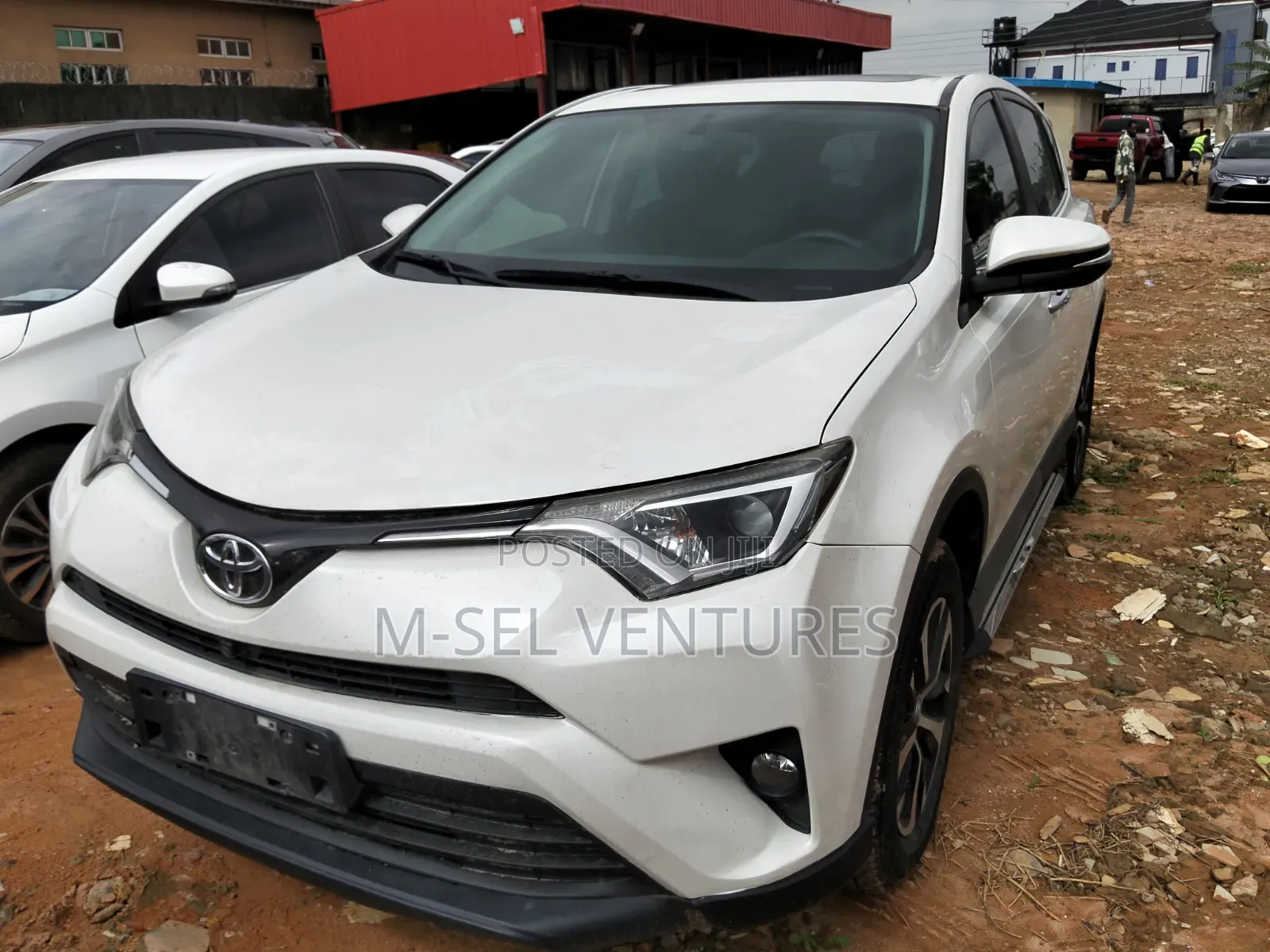 Toyota RAV4 2017 White