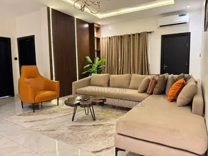 Luxury 2 Bedroom Apartment With Ps5,Swimming Pool, Starlink