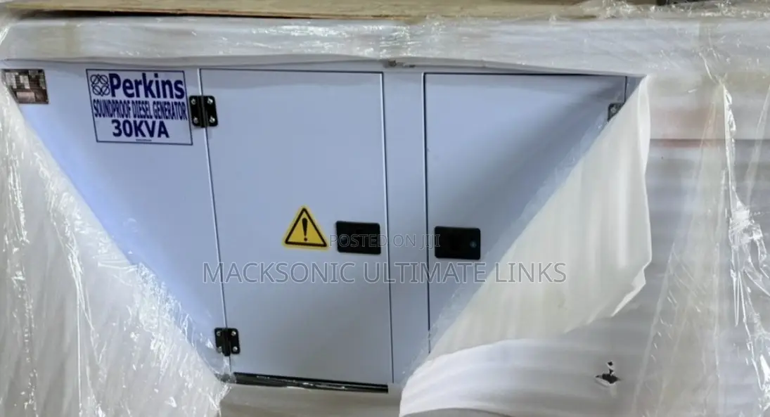 Perkins 30kva Powerful Engine Soundproof Diesel Generator