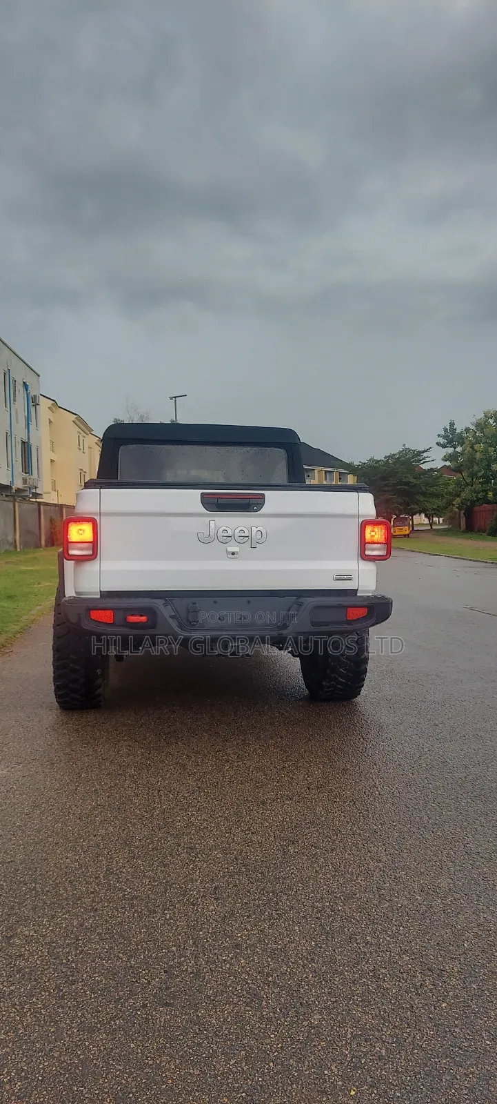 Jeep Gladiator 2022 White