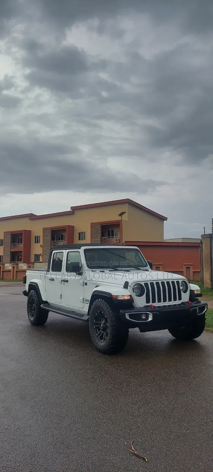 Jeep Gladiator 2022 White