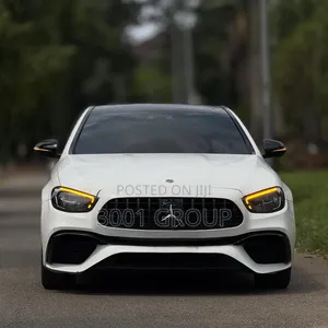 Mercedes-Benz E450 2022 White