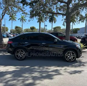 Mercedes-Benz GLE-Class 2017 Black