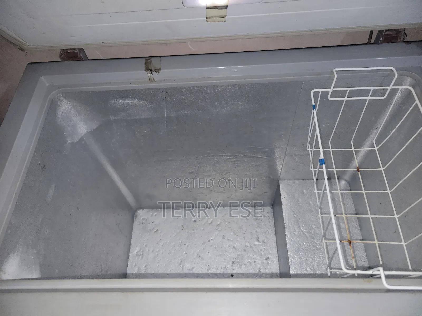 Hisense Deep Freezer 200l