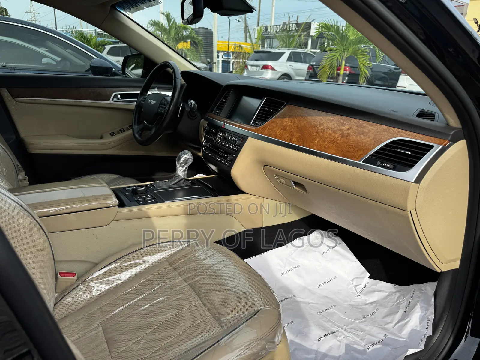 Hyundai Genesis 2015 Black