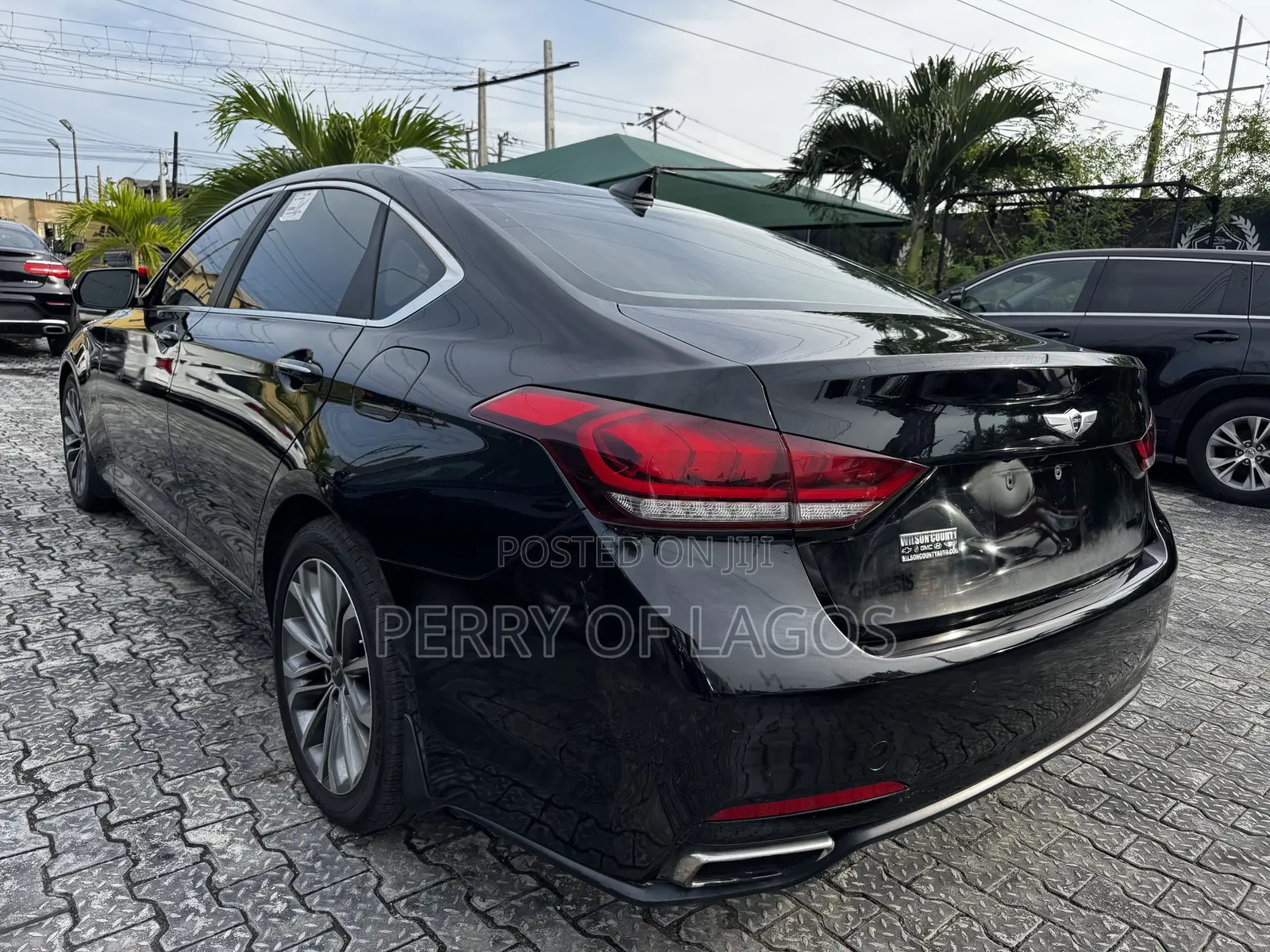 Hyundai Genesis 2015 Black