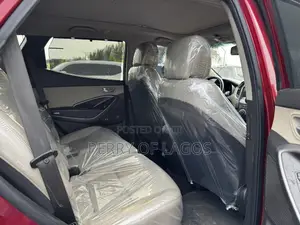 Hyundai Santa Fe 2013 Red