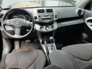 Toyota RAV4 2010 Gray