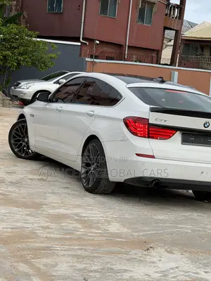 BMW G-Series 2011 White