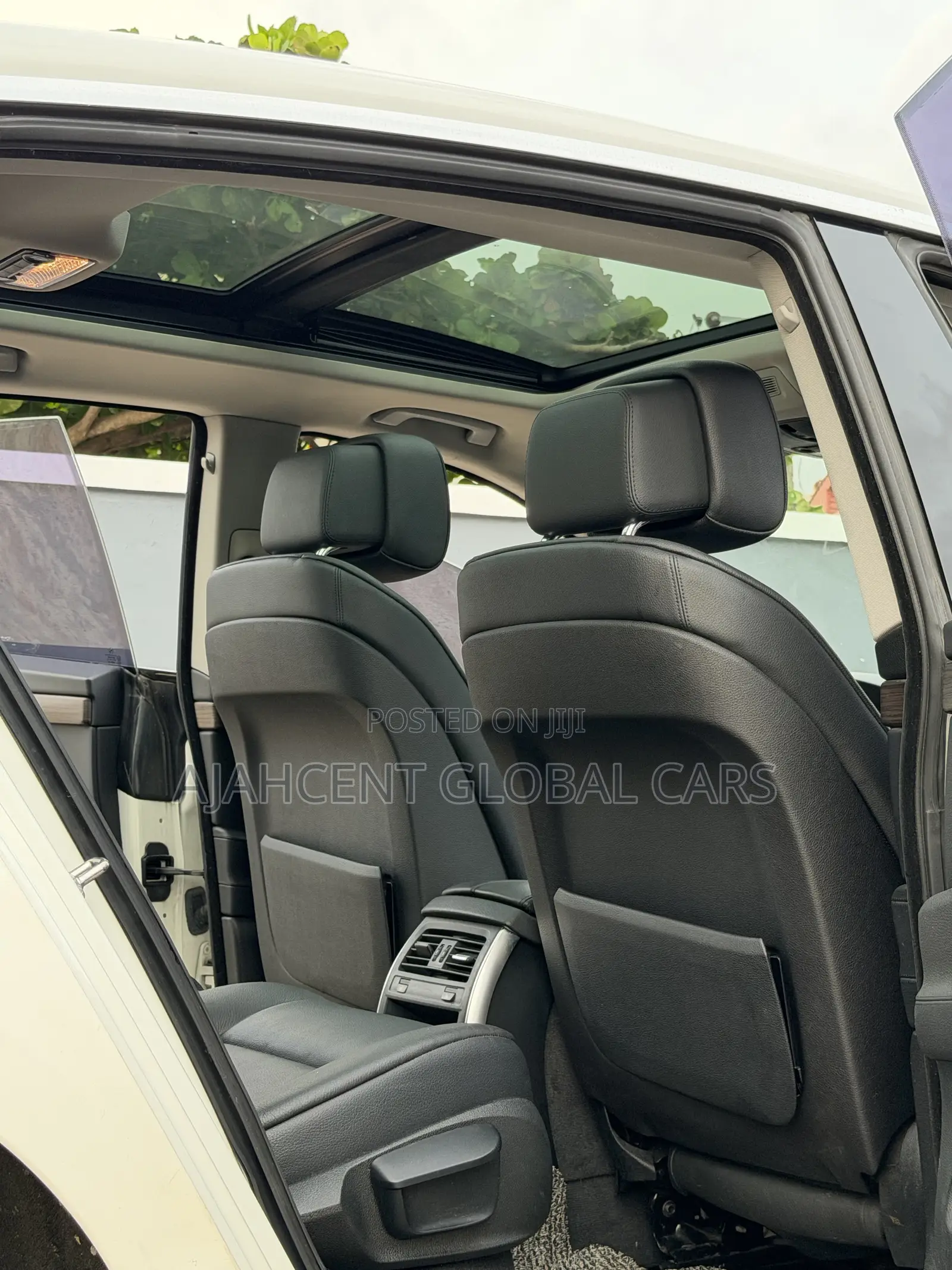 BMW G-Series 2011 White