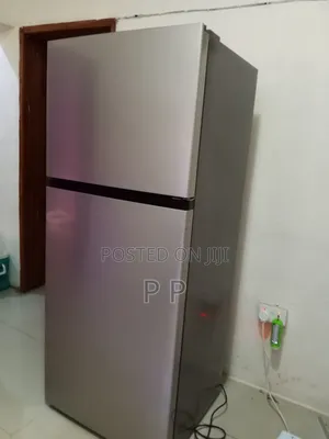 Hisense 375l Double Door Refrigerator