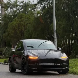 Tesla Model Y 2024 Black