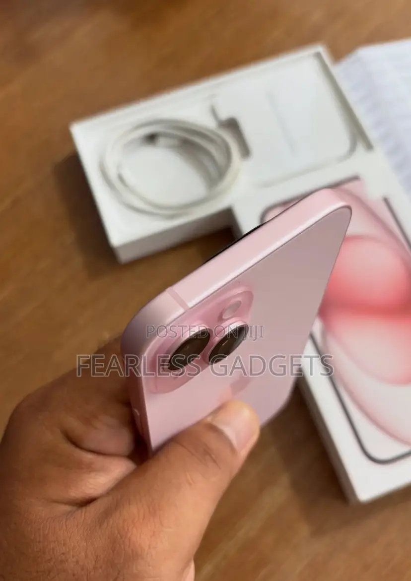 Apple iPhone 13 128 GB Pink